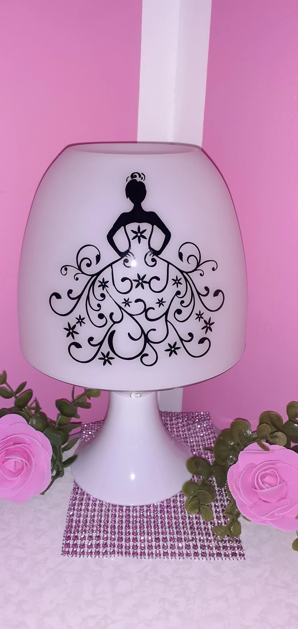Lampe Princesse & Sa Robe En Dentelle 1 Lampe Princesse & Sa Robe En Dentelle