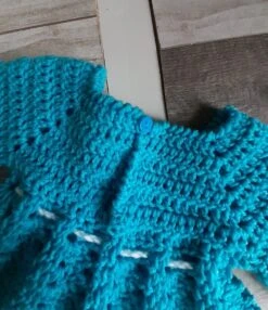 Robe Bebe Turquoise Crochetée A La Main -Éclat Boutique product 622cd6492a922 5