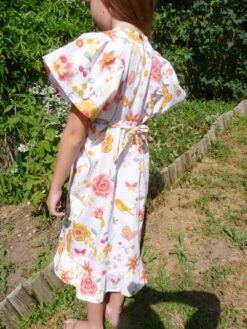 Robe Longue Romantique Fille 8 Ans Fleurs Et Oiseaux -Éclat Boutique product 63296f49d17a7 4