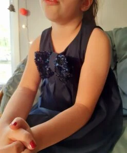 Robe De Fêtes Enfants Sequins Et Suédine Bleu Nuit, Robe Enfant Cortege Hiver. -Éclat Boutique product 6367eee66b6bb 3