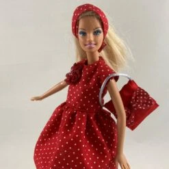 Vêtements Pour Poupée Barbie - "la Petite Robe Rouge"
