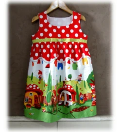 Robe Chasuble En Coton à Motif Nains - 5 Ans